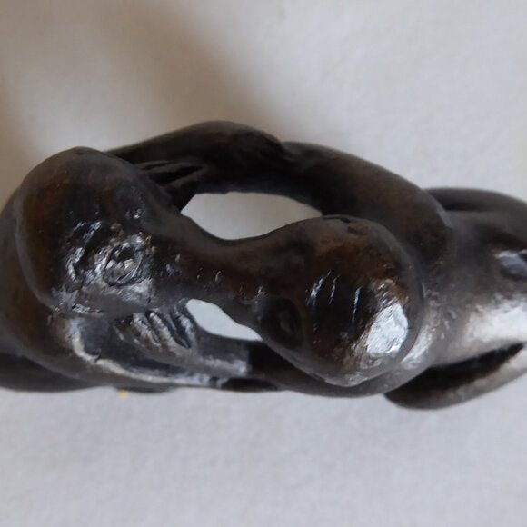 VINTAGE JAPAN JAPANESE CAST IRON KISSING APES MONKEY MONKEYS FIGURE (NEW) - Picture 7 of 9